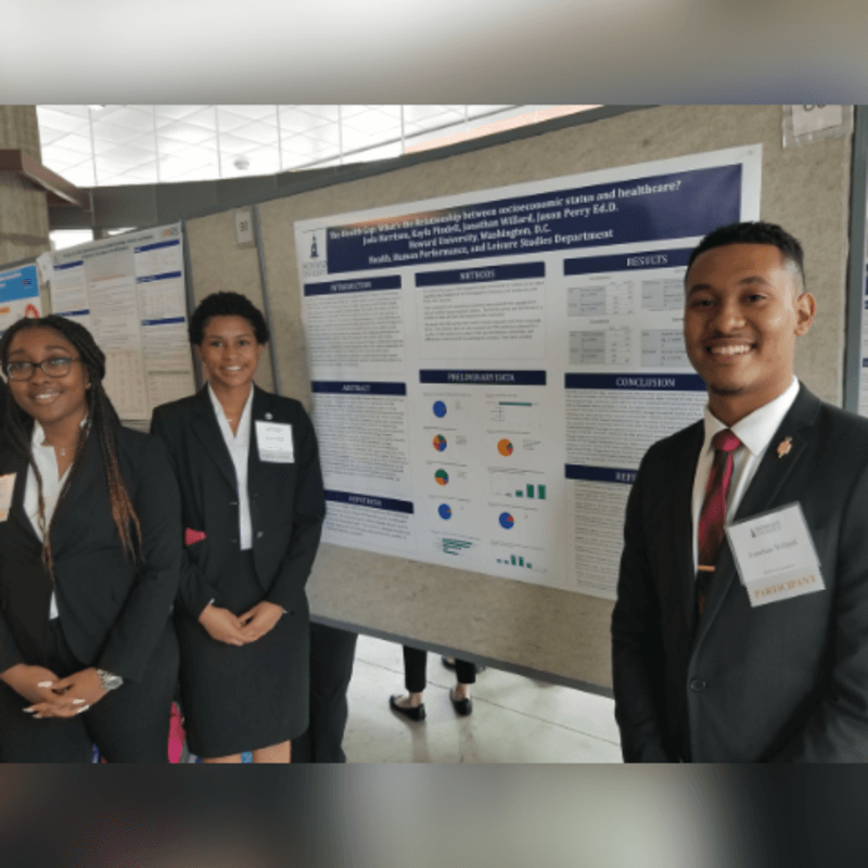 L-R Jada Harrison, Kayla Pindell, and Jonathan Willard presented their research entitled "The Health Gap: What's the relationship between socioeconomic status and healthcare?"